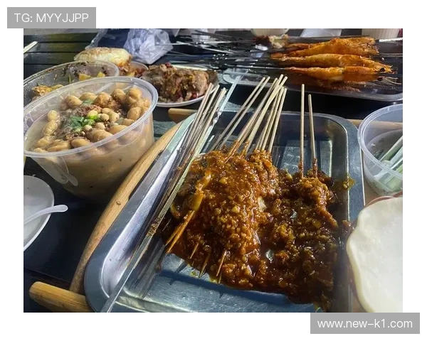 唐佳豪训练完直接去夜市撸串？这自律人设崩得也太快了