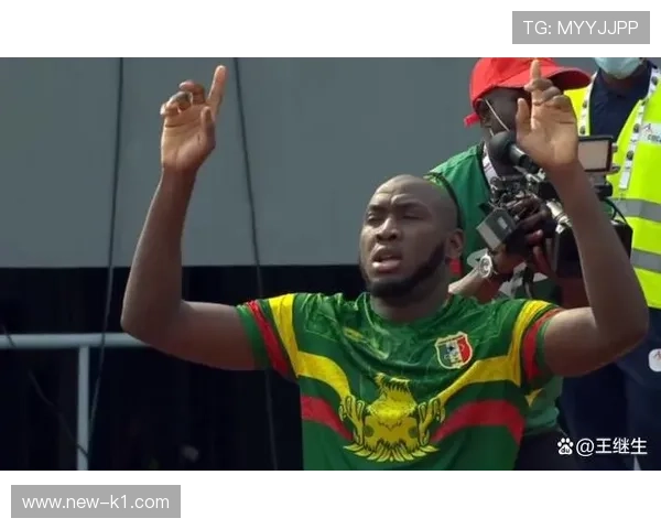 半场哨吹响时比赛规则及裁判判罚细节解析