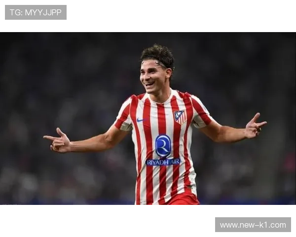 年轻冠军球员：阿尔瓦雷斯的历史起点